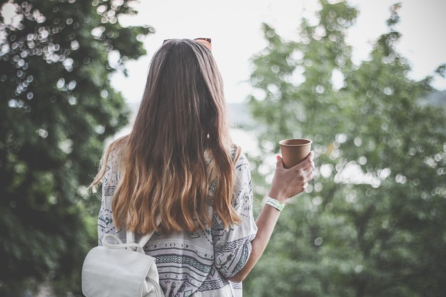 Omgaan met haarverlies na de bevalling: tips en adviezen